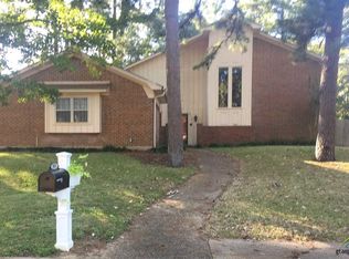 3011 Rockbridge Rd, Tyler, TX 75701