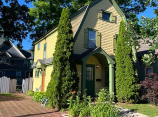 221 Houston Pl, Kalamazoo, MI 49001