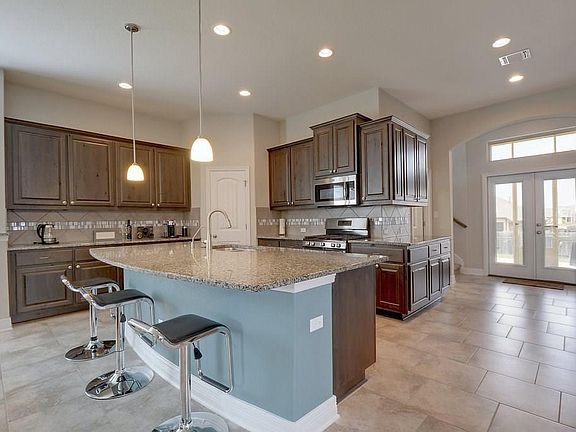 4th image of 126 Tangerine Dr