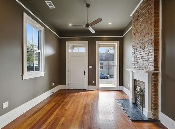 3rd image of 3437 Baronne St