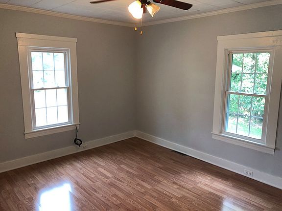 Living Room/ Family Room