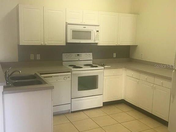 5th image of 2784 Club Cortile Cir APT B