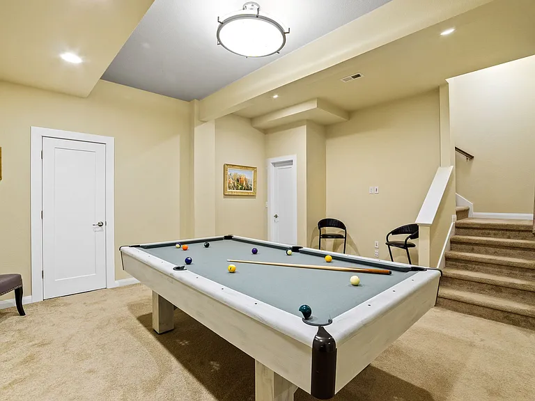 6779 Raritan Dr — Photo 9