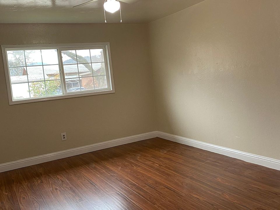 2nd image of 14586 Pearl Ave #B