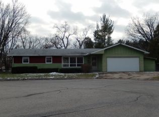 16 Reinke Ct, Appleton, WI 54915