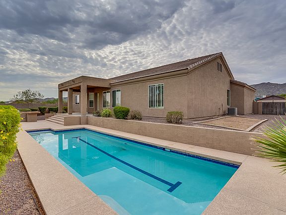 5th image of 1532 E South Mountain Ave