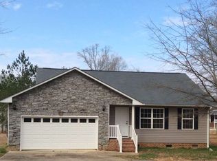 29 Saluda St, Honea Path, SC 29654