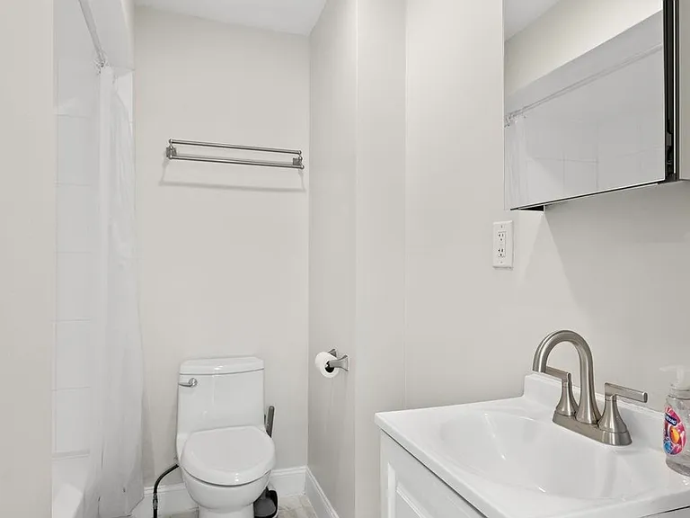 36 Corbin Ave #3 — Photo 8