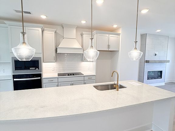 2nd image of 505 City Scape Lot 33