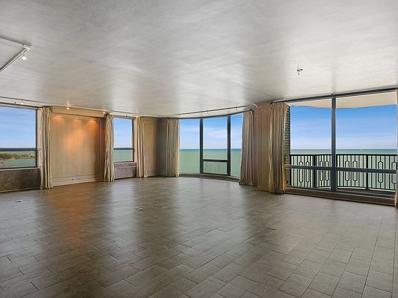 2nd image of 1040 N Lake Shore Dr APT 12D