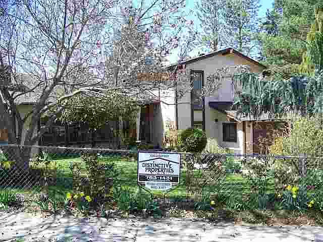 2017 Sheridan Pl photo 1