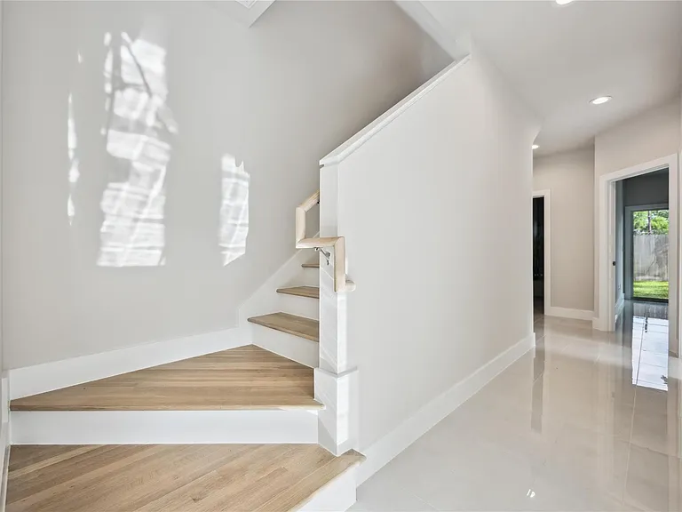 5314 Suez St — Photo 10