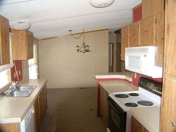 5th image of 103 N Alto Ave