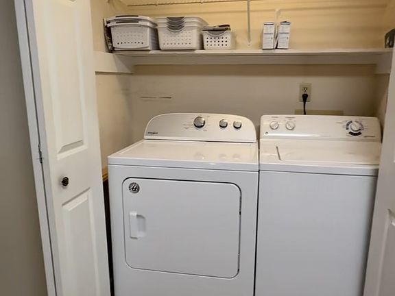 5th image of 412 Liberty Pl
