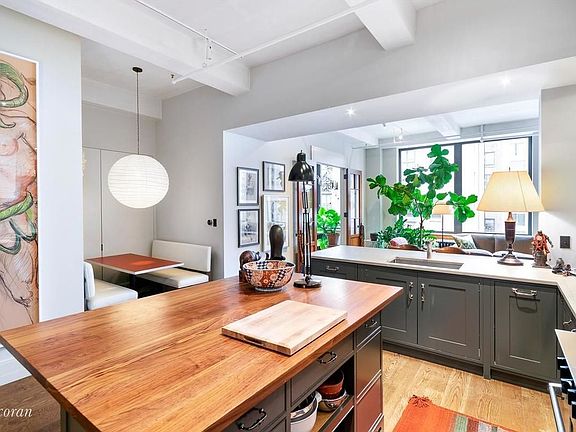 4th image of 142 W 26th St APT 9
