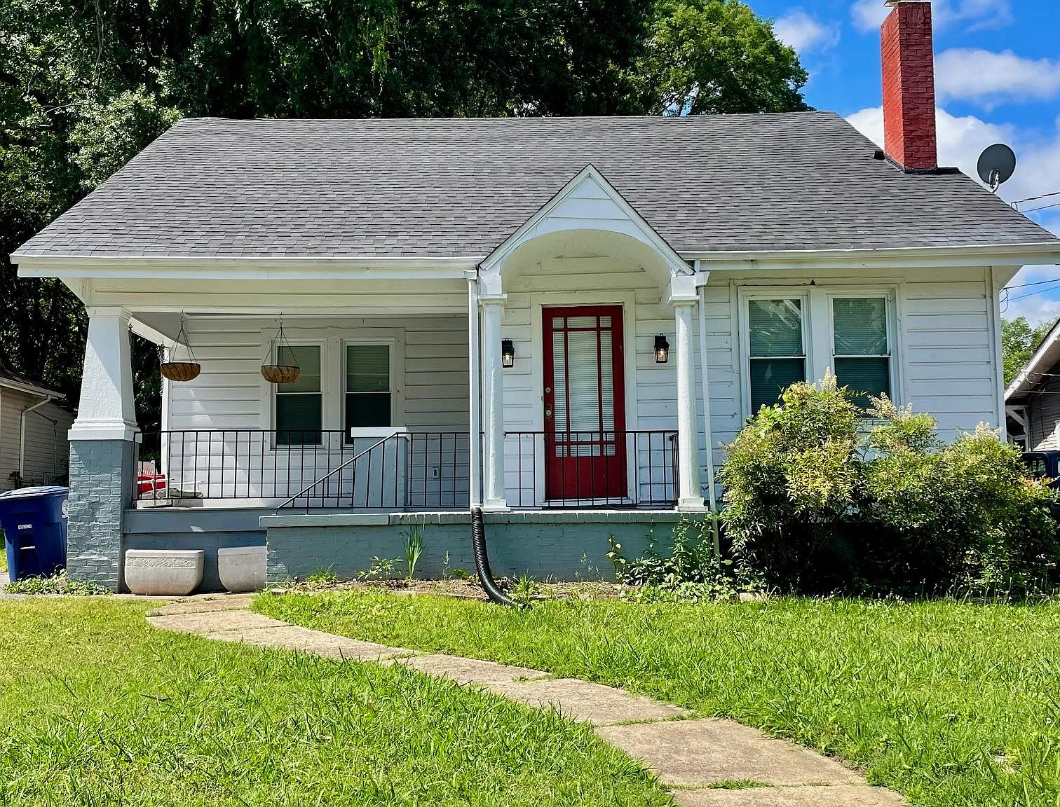 4 bed, 2350 sqft, $2,300 — Photo 1