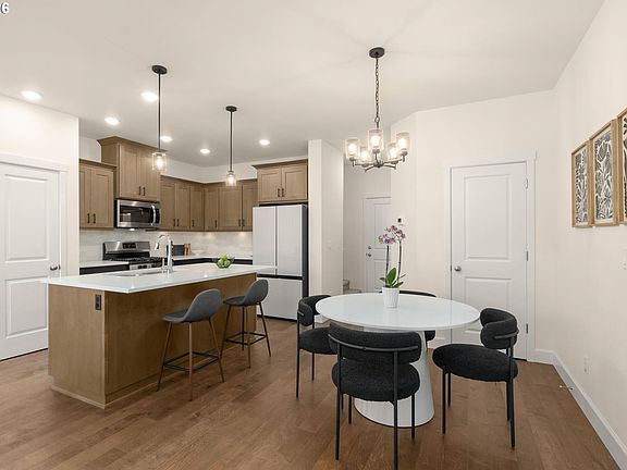 4th image of 18240 SW Barrows Rd