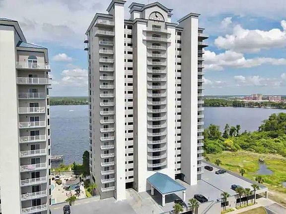 3rd image of 13415 Blue Heron Beach Dr #1-906