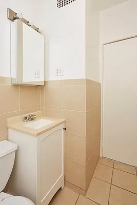 Rented by Maz Group NY | media 17