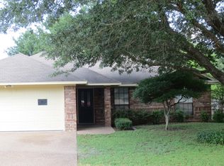 1704 Riata Dr, Woodway, TX 76712