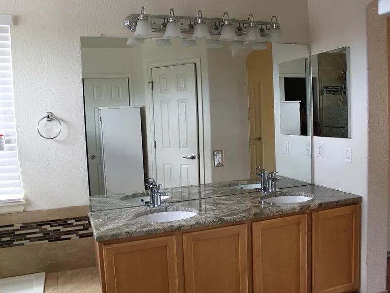 10247 Willowbridge Way — Photo 9