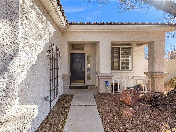 5th image of 1920 Park Sheridan Ln
