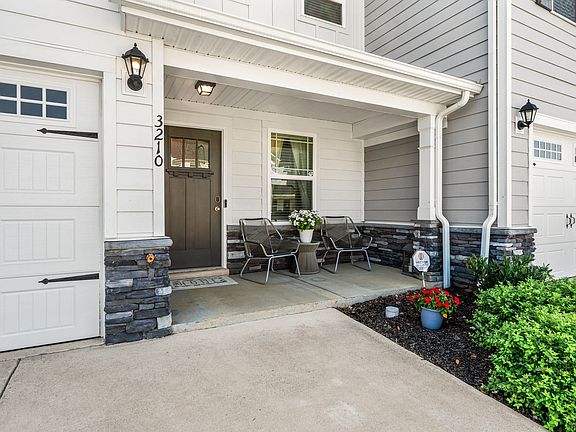 2nd image of 3210 Falabella Ct