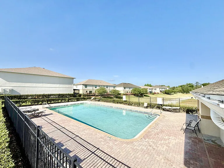 3824 Exeter Ln #1 — Photo 60
