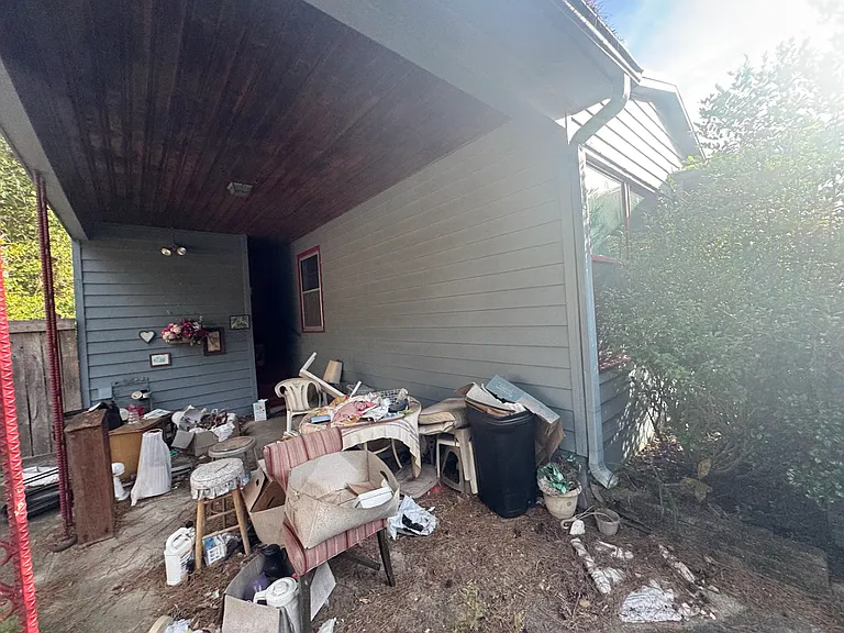 208 Carol Dr — Photo 6