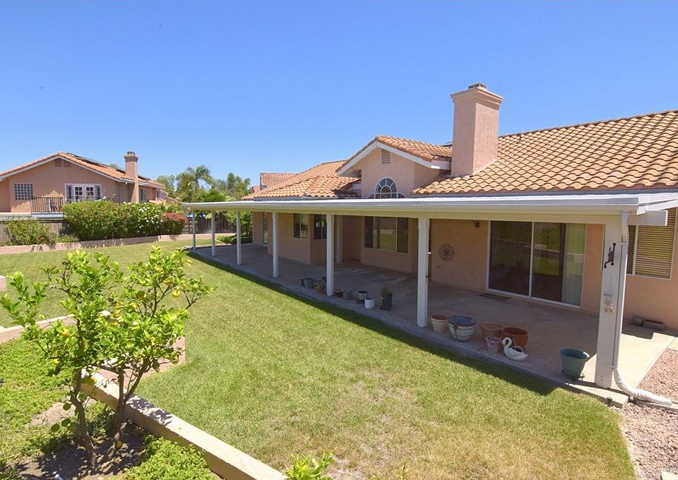 1st image of 727 Marsopa Dr