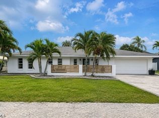27541 Suffridge Dr, Bonita Springs, FL 34135