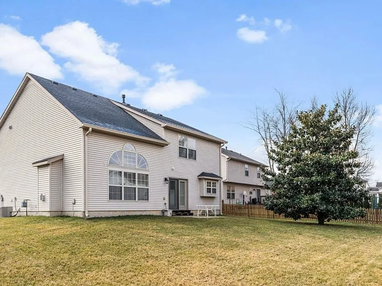 9215 Eminence Ct — Photo 29