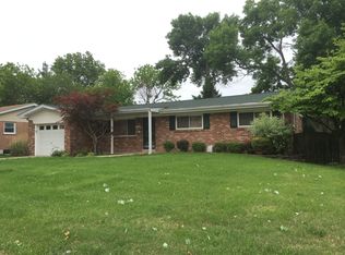 3037 Flamingo Dr, Saint Charles, MO 63301