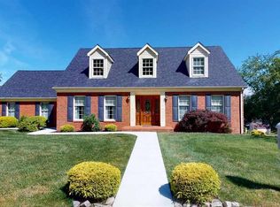 45 Hickory Dr, Barboursville, WV 25504
