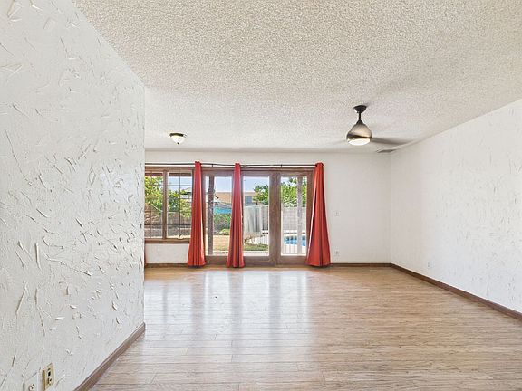 4th image of 4533 W Brown St