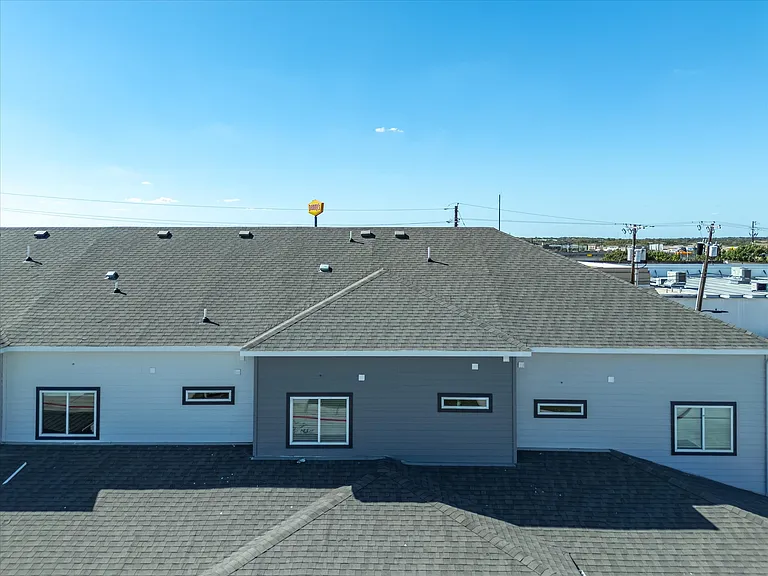 6215 Roby Dr — Photo 38