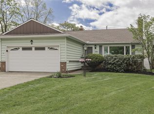 4804 Fairlawn Rd, Lyndhurst, OH 44124