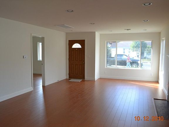 2nd image of 230 Russell Ave