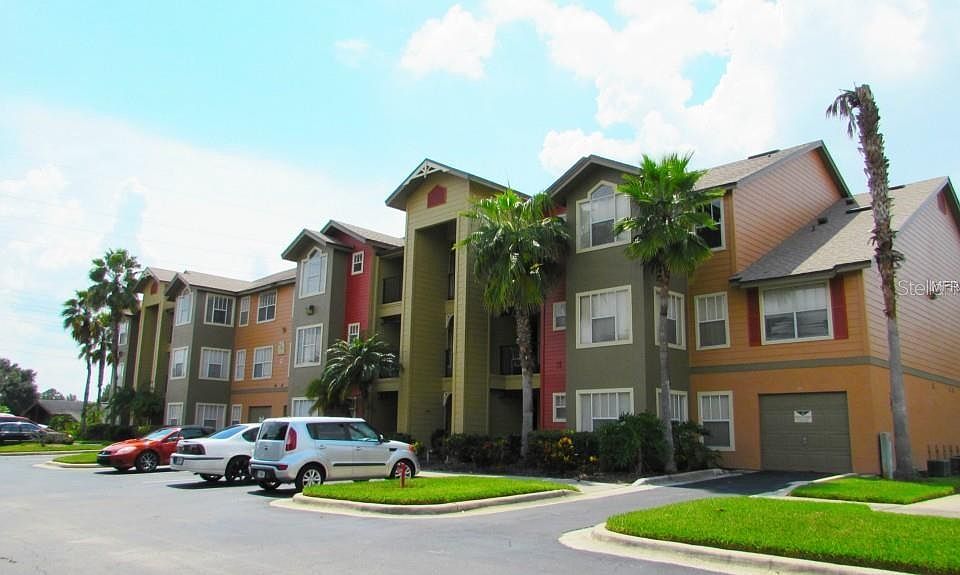 1st image of 2208 Antigua Pl APT 915