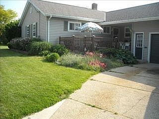 1st image of 23990 Glenbrook Blvd