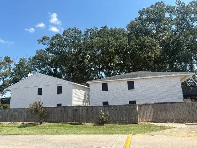 1825 Eraste Landry Rd — Photo 1