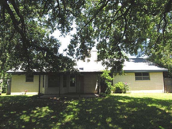 2nd image of 1404 Austin Ave