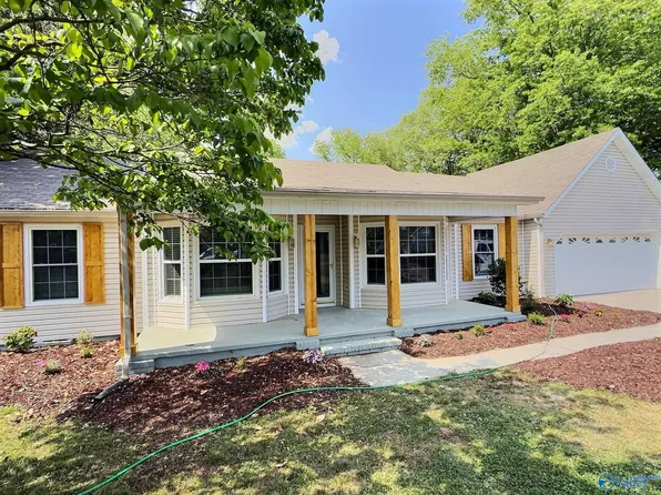 317 Big Oak Ln, Madison, AL 35758