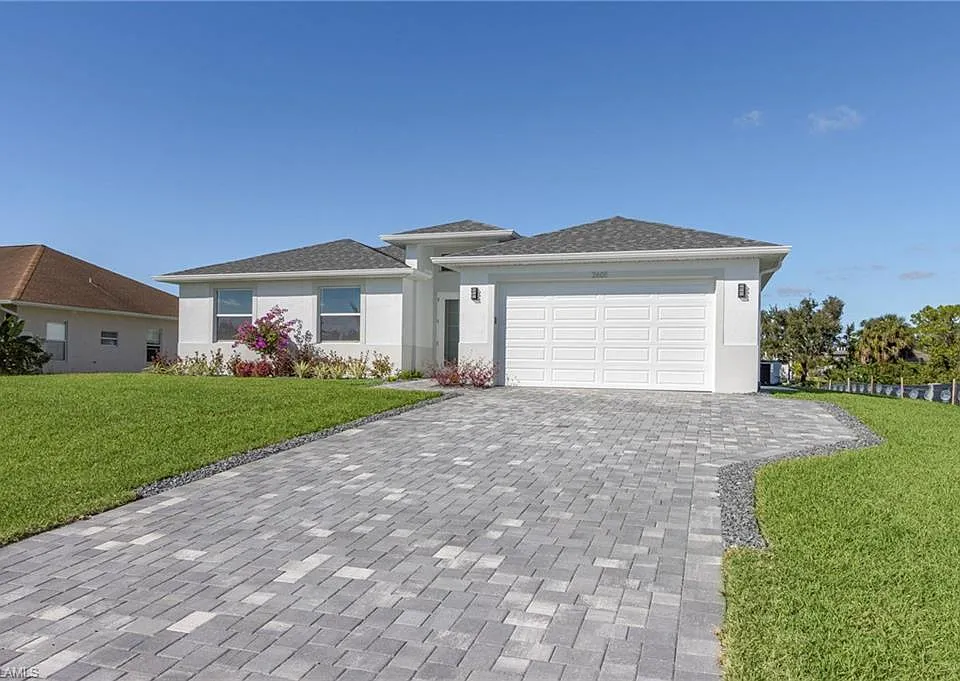 2601 Diplomat Pkwy W