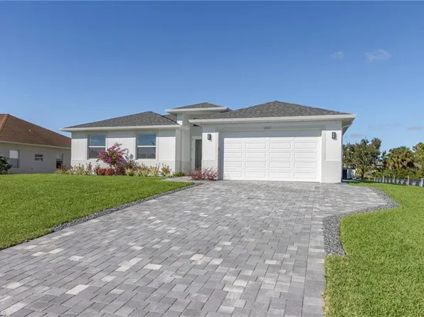2601 Diplomat Pkwy W, Cape Coral, FL 33993