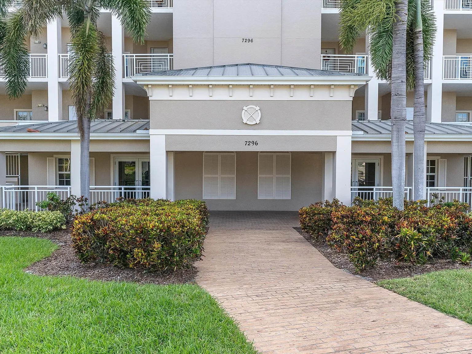 2 bed, 1500 sqft, $2,500 — Photo 4