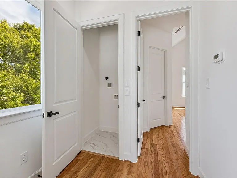 9426 Campbell Rd #A — Photo 14