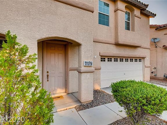 3rd image of 11179 Varedo Ct