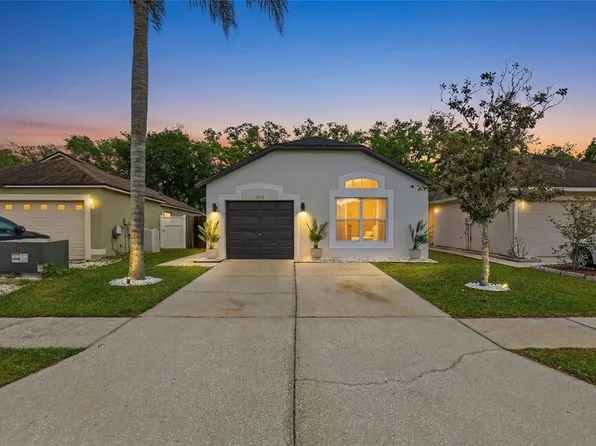 5916 Lake Front Dr, Wesley Chapel, FL 33545