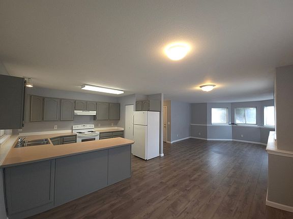 5th image of 840 N Siony Ln APT C